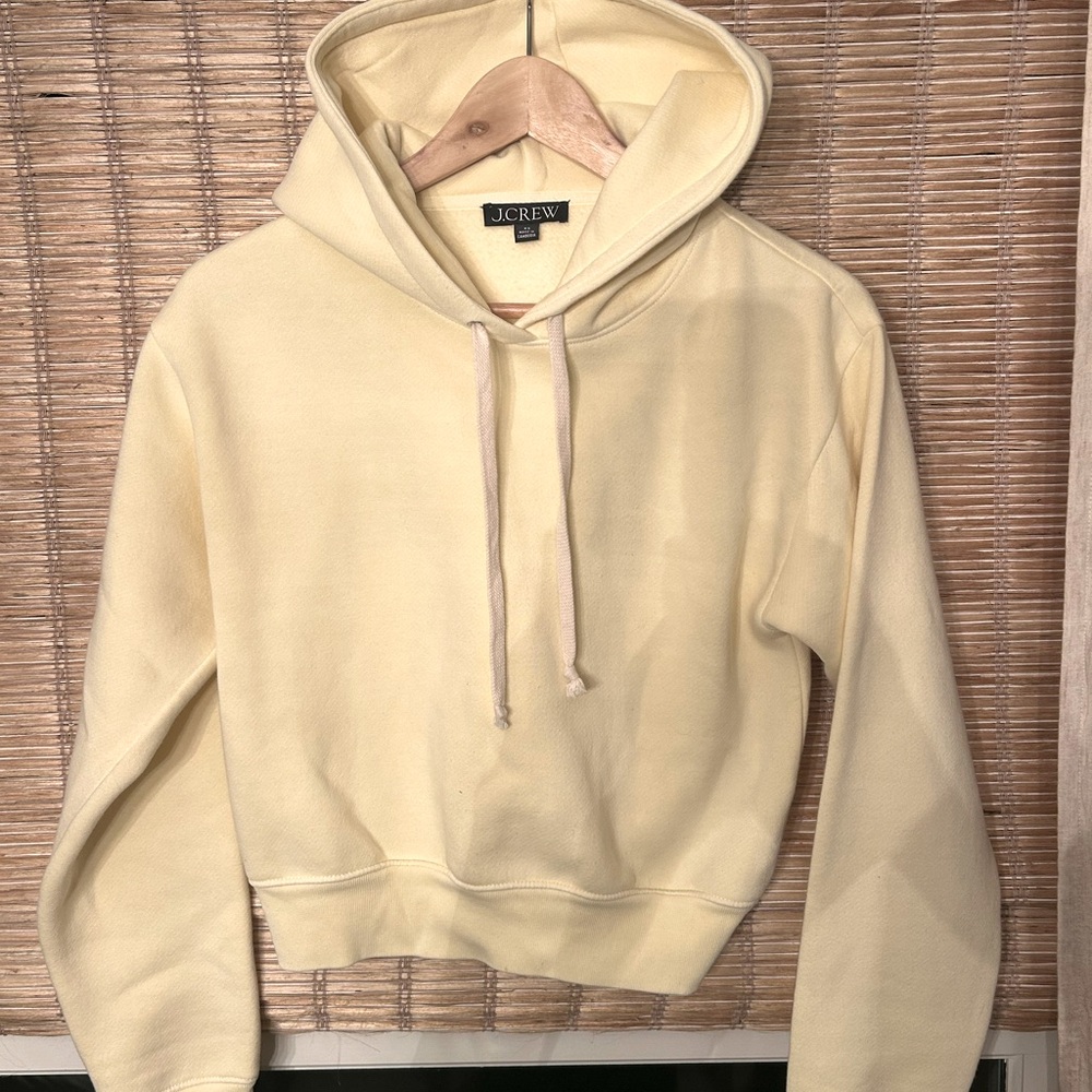 JCrew women’s cropped heritage hoodie. Pale yellow, size XS. New w/out tags - Picture 3 of 6